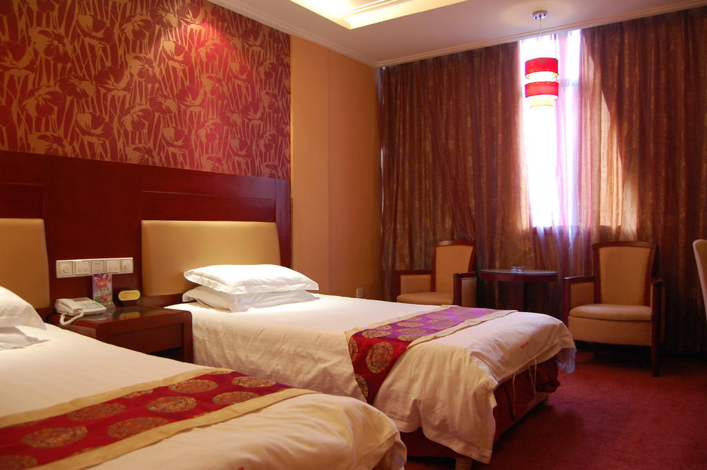 Jinyao Business Hotel Yiwu  Δωμάτιο φωτογραφία