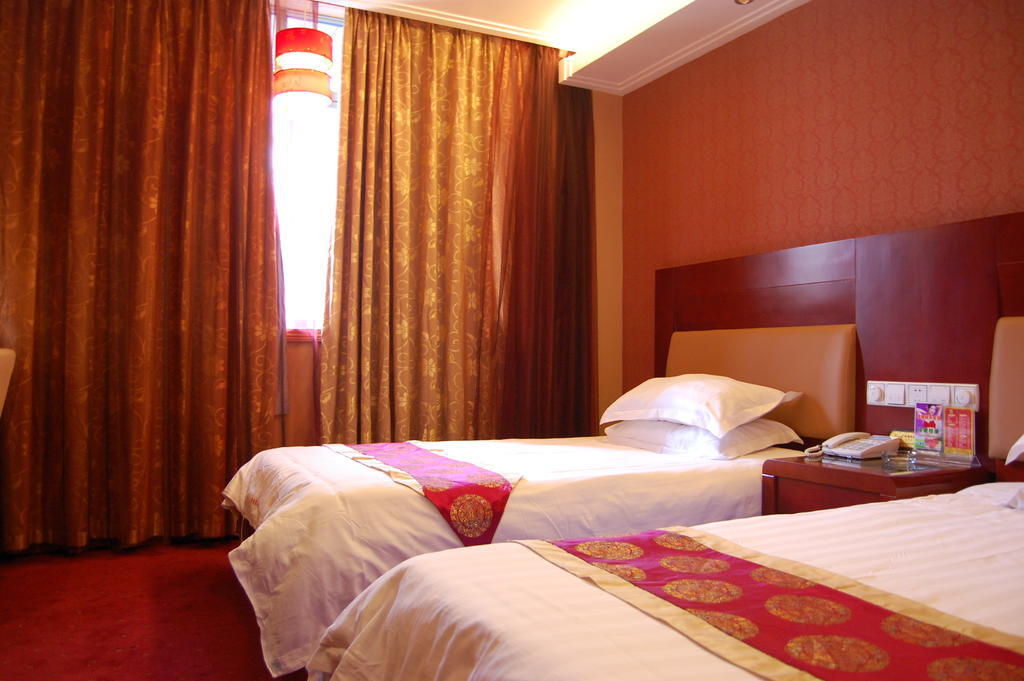 Jinyao Business Hotel Yiwu  Δωμάτιο φωτογραφία
